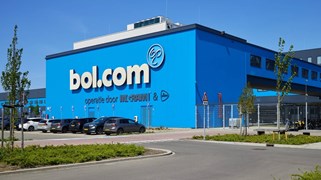 Bol.com opens expansion of fulfilment center in Waalwijk