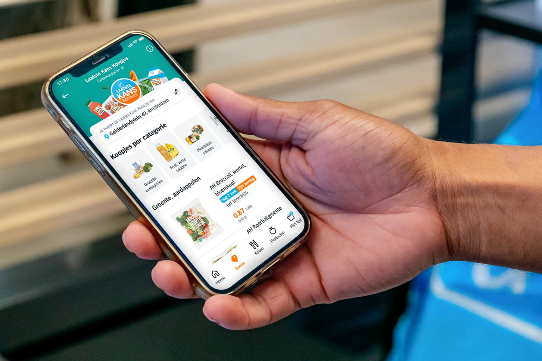 Albert Heijn uses smart tech to combat food waste (in Dutch) 