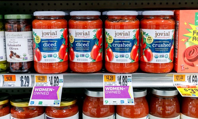 How Giant Food is prioritizing supplier diversity & was the first traditional grocer to introduce shelf label tags